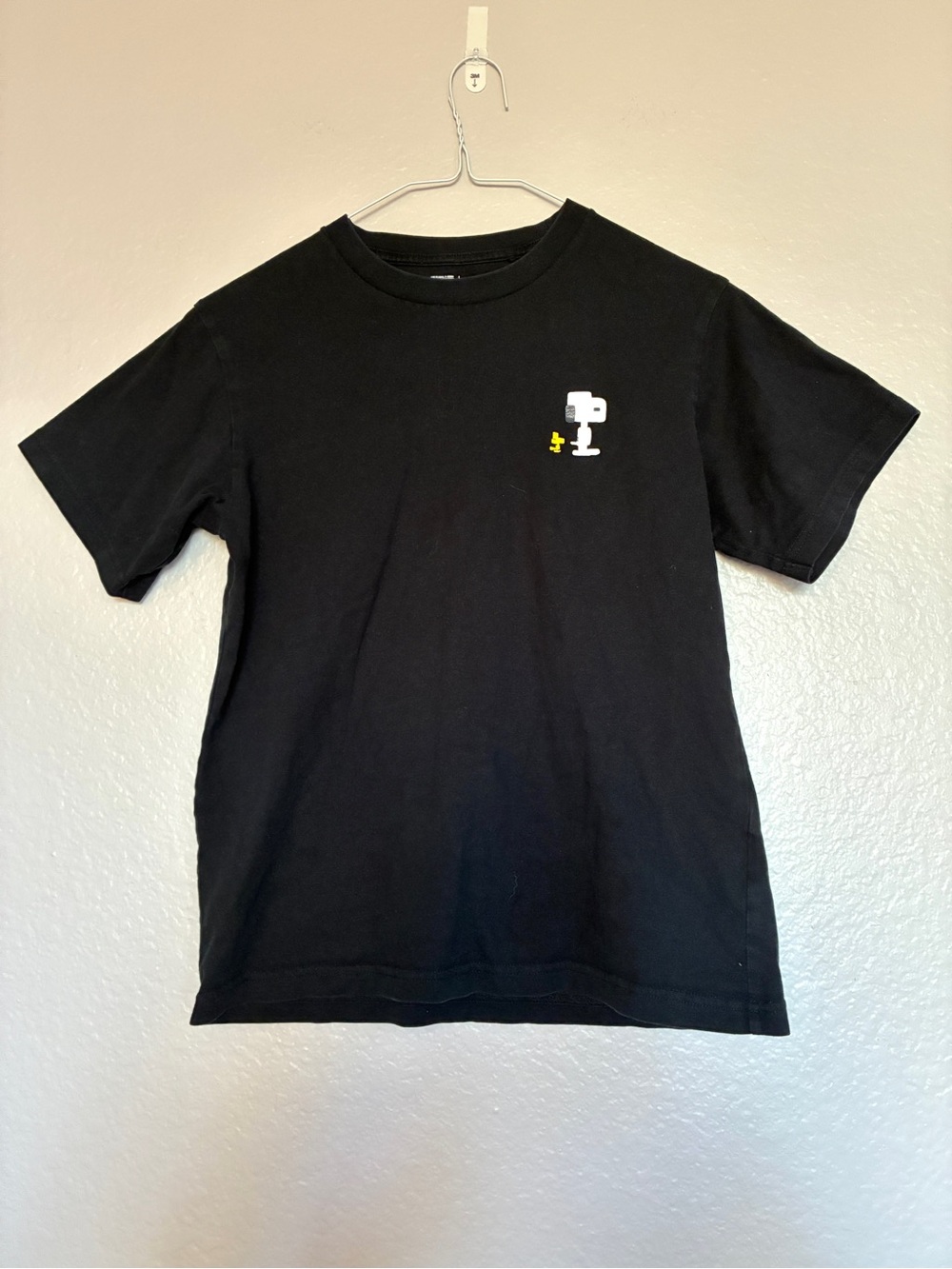 Uniqlo Peanuts Pixel Art Snoopy Black Graphic T-Shirt Unisex Kids Size 11-12
